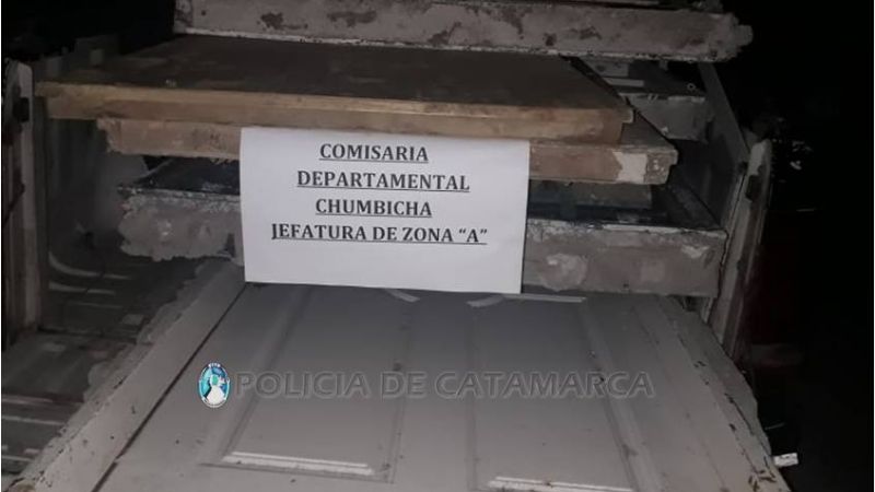 Recuperan puertas y ventanas robadas en Capayán