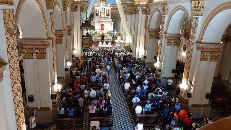 La Misa de los peregrinos de Santiago del Estero fue presidida por su Obispo