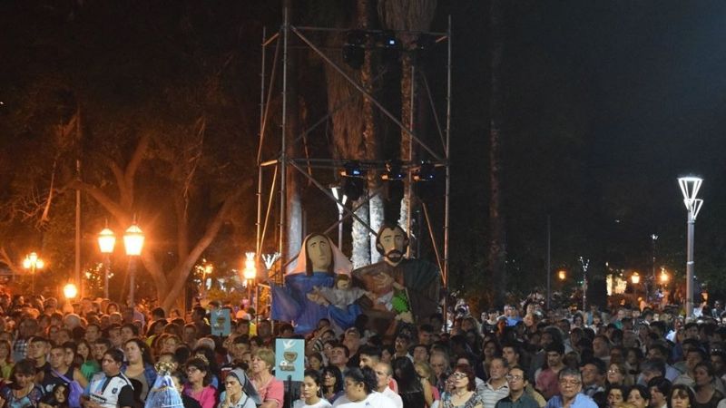 “Que cada familia asuma la noble tarea de transformar la historia”