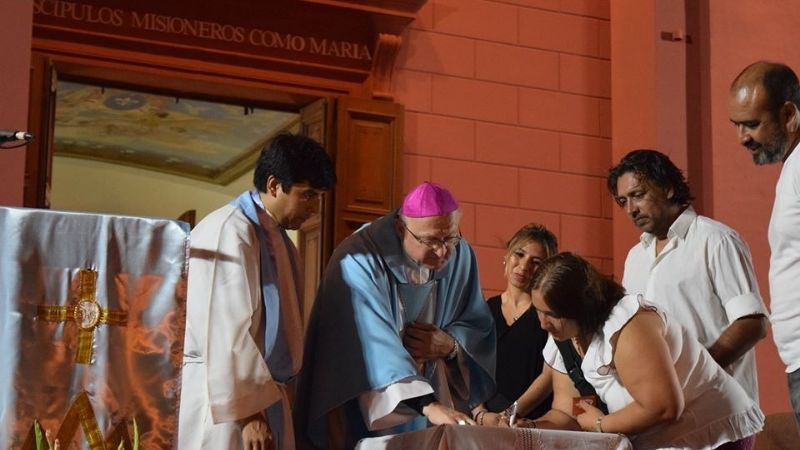 “Que cada familia asuma la noble tarea de transformar la historia”