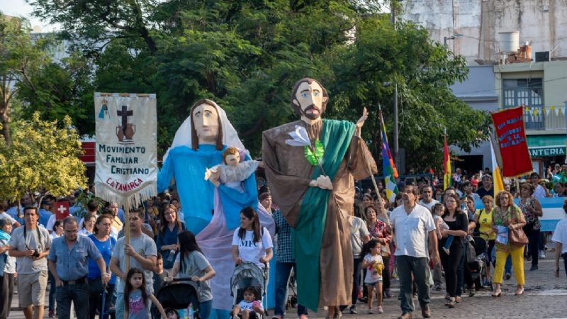 La gracia del Valle se irradia al país en los 400 años de la Virgen