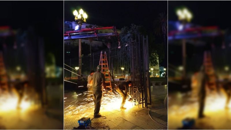 Por pedido de Alberto, quitan las rejas de la Plaza de Mayo