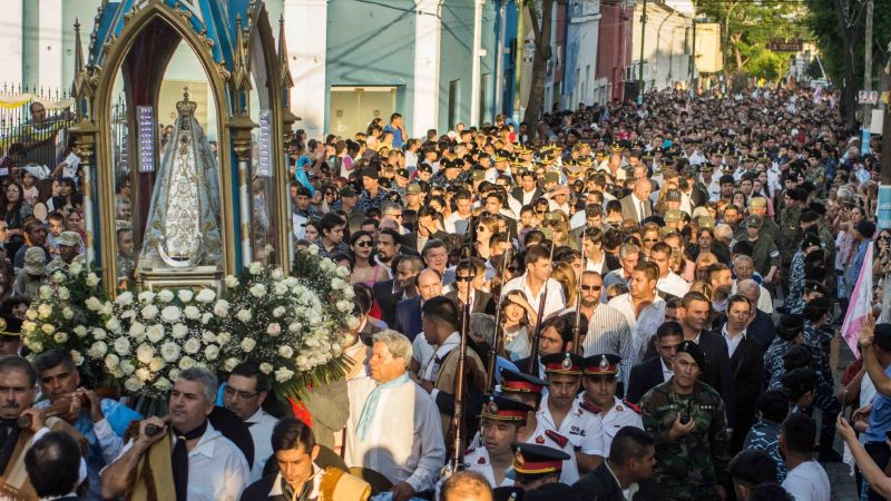 Lucía participó de la procesión de la Virgen del Valle