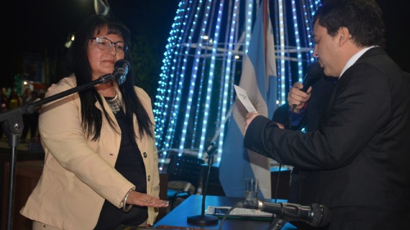 Nóblega asumió su histórico segundo mandato al frente del municipio