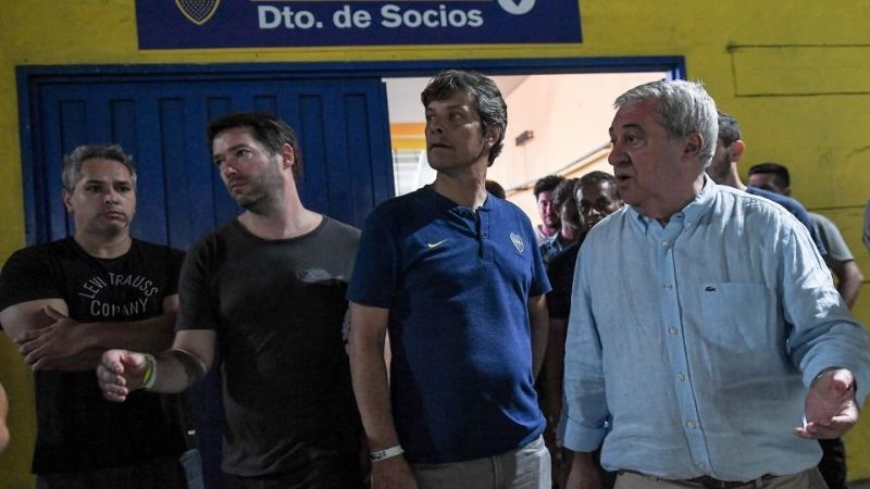 Tenso cruce entre Ameal y Gribaudo en Boca