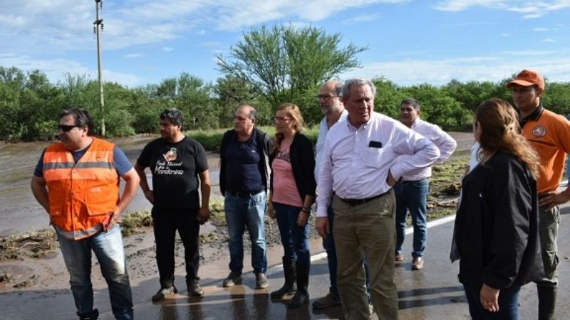 Autoridades relevan situación en el río San Jerónimo