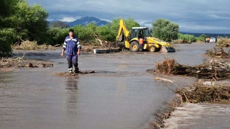Autoridades relevan situación en el río San Jerónimo