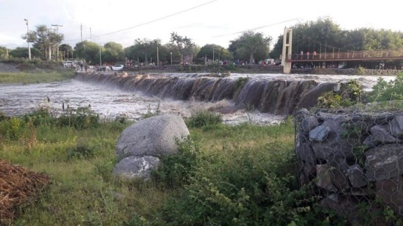 Fuerte crecida de ríos en el Este