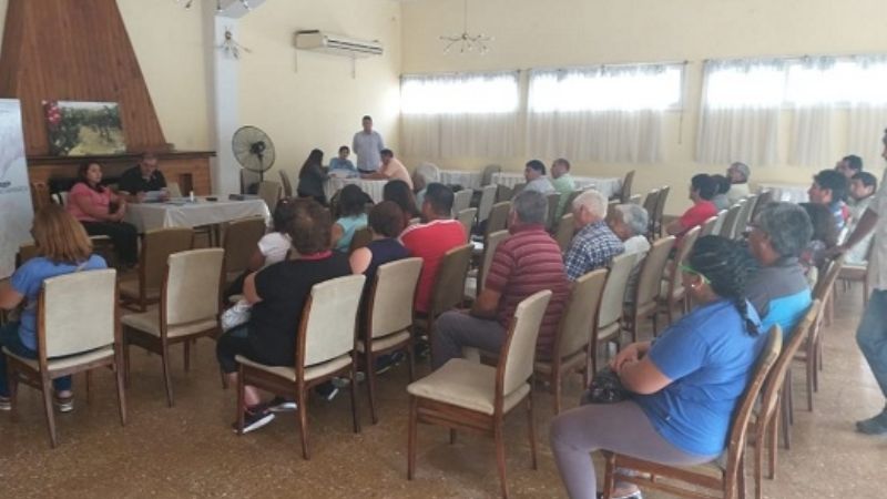 Cabur se reunió con afiliados de Tinogasta