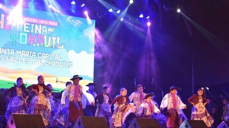 Con un marco imponente terminó el Yokavil