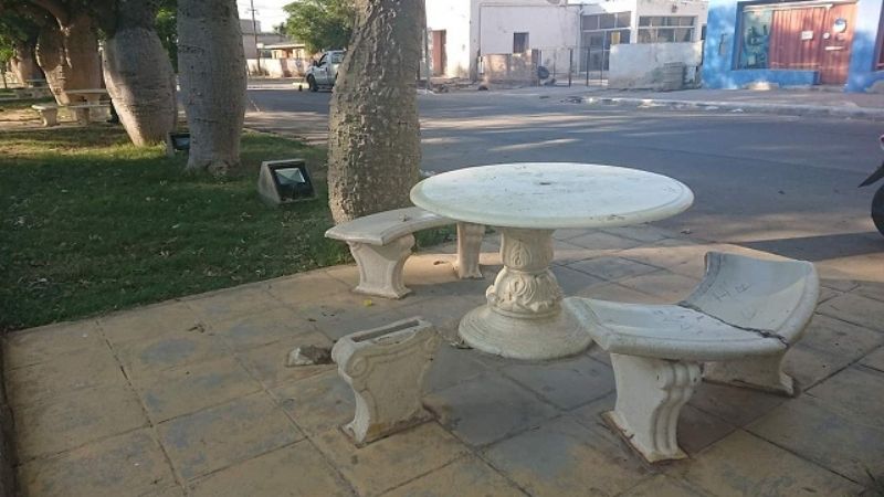 Paseo Lazarte: nuevamente realizaron  destrozos