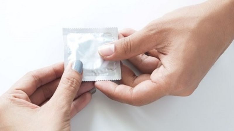 Día del preservativo en la plaza 25 de Mayo