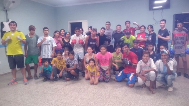 La Federación de Boxeo visitó dos gimnasios