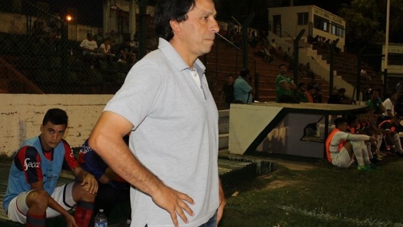 Corbalán anunció que “dirijo el domingo y me voy”