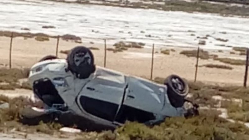 Volcó un auto en Las Salinas