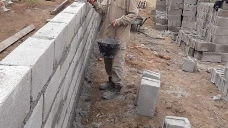 Cerramiento perimetral en el "viejo" predio del Festival del Cabrito