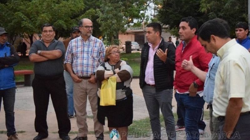 Seguridad: autoridades se reunieron con vecinos de B°Eva Perón