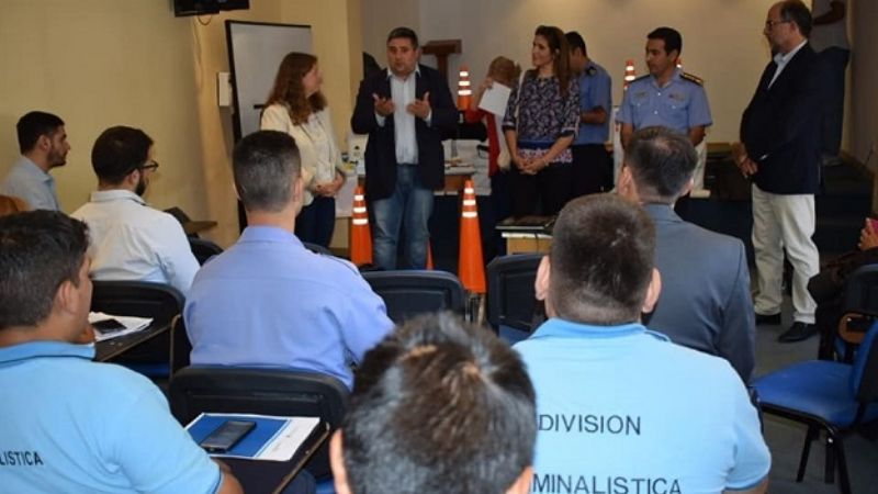 Entregaron kits accidentológicos a la Policía de la Provincia