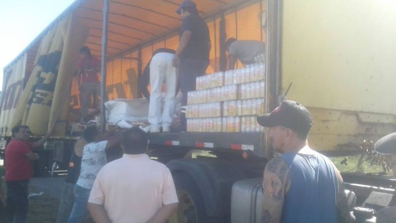 Volcó otro camión que trasladaba latas de cerveza