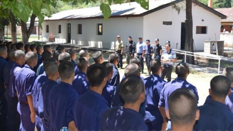 El Jefe de Policía visitó a los Aspirantes a Cadetes