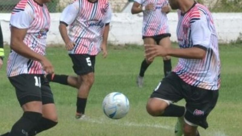 San Luis se fue festejando el empate en Fiambalá