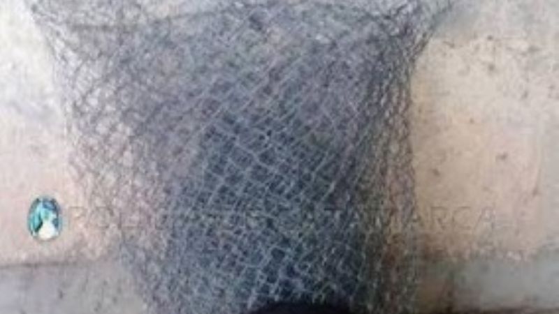 Recuperan una malla metálica