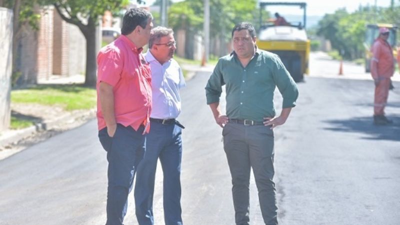 Obra de pavimentación en el Barrio Luis Franco