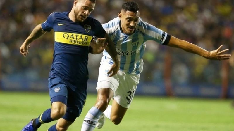 Boca puso “todo” y  perdió con Atlético, en la Bombonera