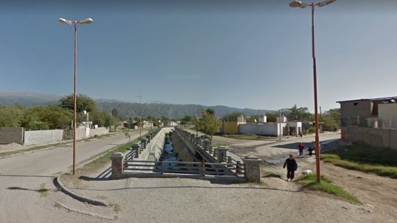 Reclaman a Aguas de Catamarca, por líquidos cloacales