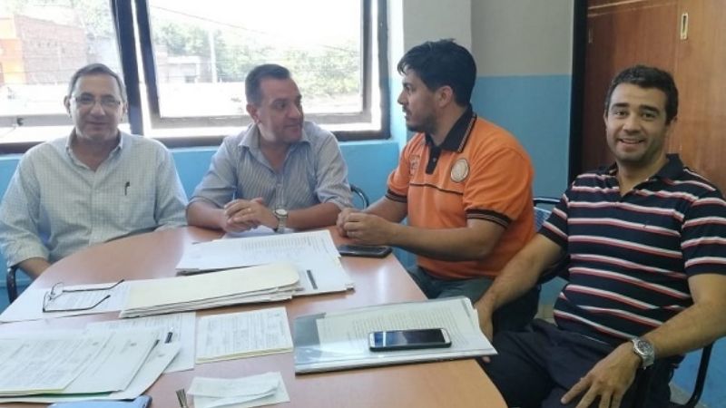 Defensa Civil coordina acciones conjuntas con Transporte