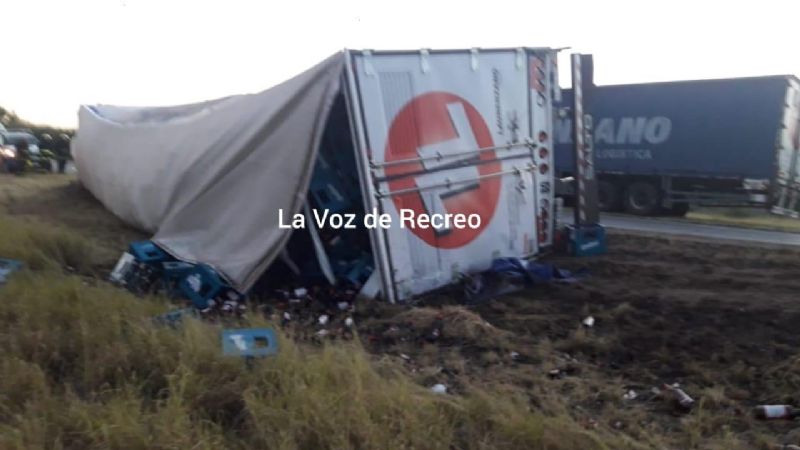 Ruta 157: un muerto en vuelco de Camión...