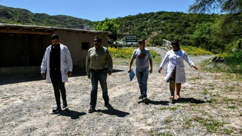El Senado llegó al Paraje de Ampujaco, Belén