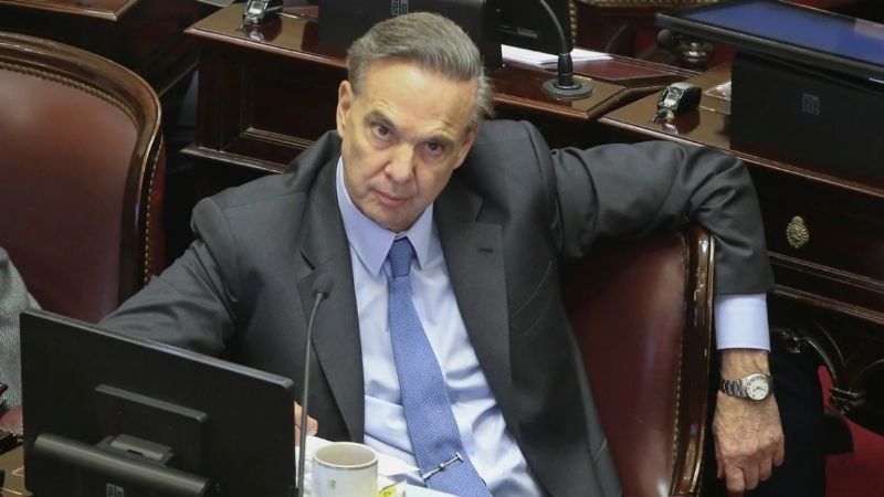 De Pichetto a Macri: "Termina su mandato y va directo a Comodoro Py"
