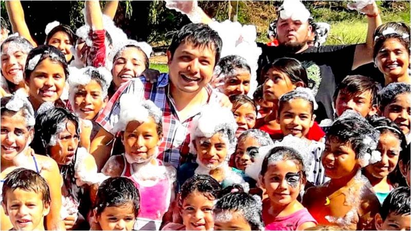 Con una fiesta de espuma, se cerró la colonia de vacaciones en Tinogasta