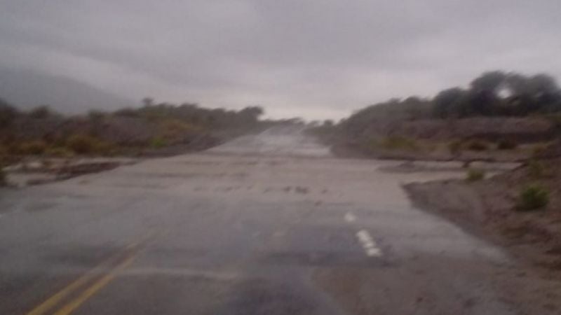 Ruta 40: Advierten por crecidas entre Pie de Médano y Sta. María