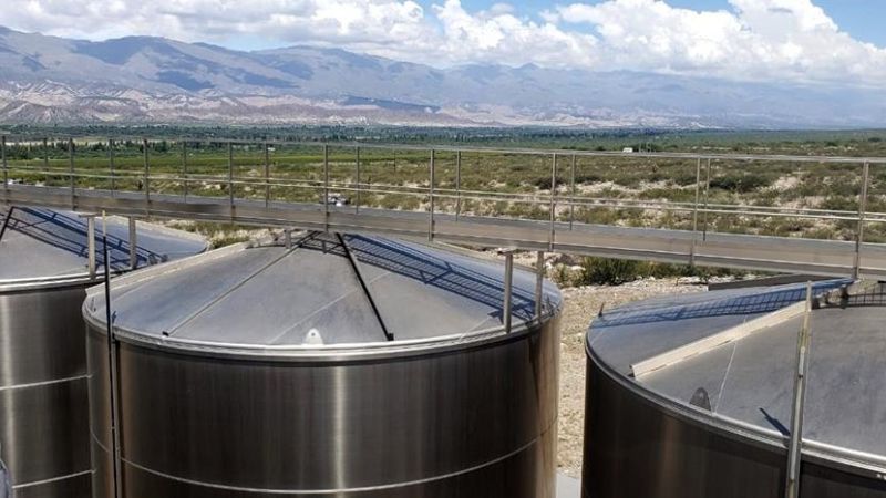 Sánchez se reunió con el grupo Peñaflor de Bodega El Esteco en Chañar Punco