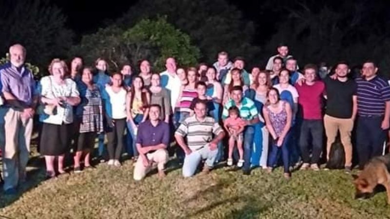 Valdez, teléfono…