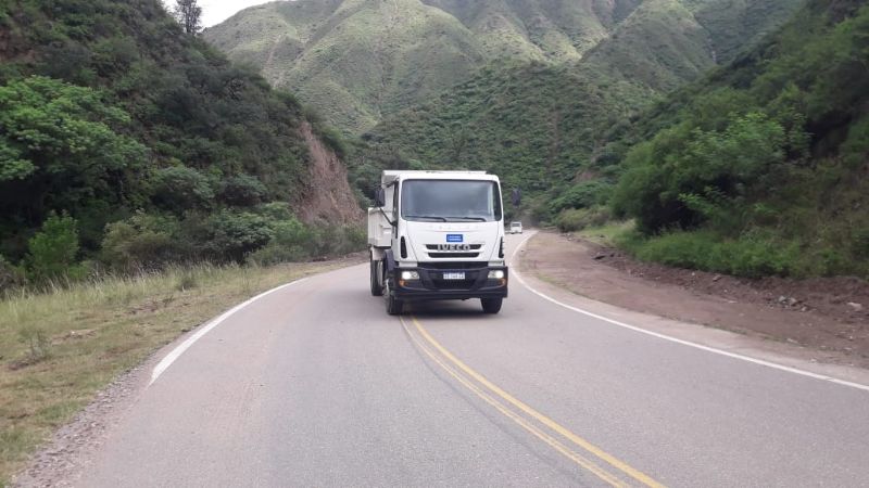 Continúan los trabajos de reparación en La Cébila