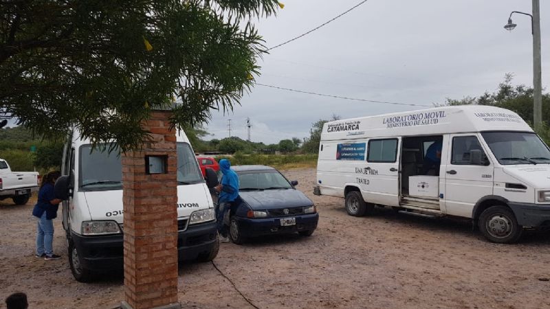 Fuerte operativo de "Lleguemos al Barrio" en Casa de Piedra