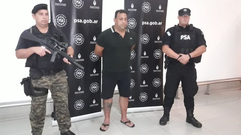 Detuvieron a barrabrava de Talleres en el aeropuerto