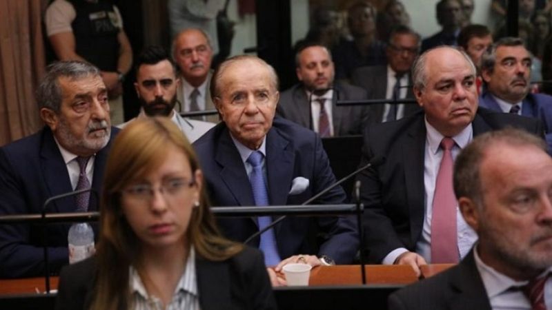 Menem absuelto del encubrimiento por atentado a la AMIA