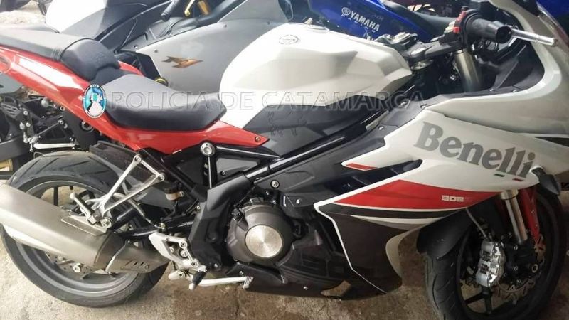 Secuestran tres motos durante un operativo de control vehicular