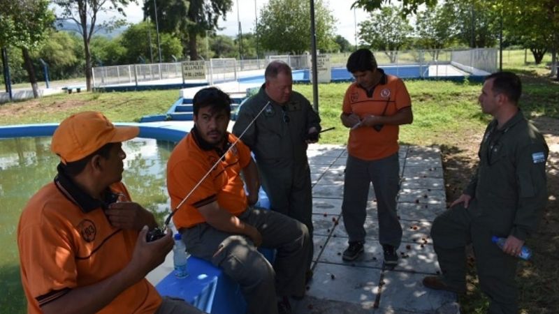 Llegó helicóptero a Chumbicha para evaluar daños