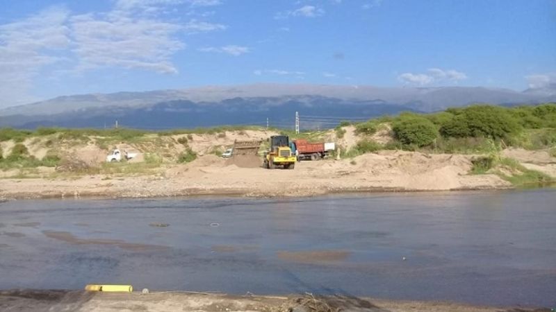 Por rotura de caño, está afectado el servicio de agua en el Sur