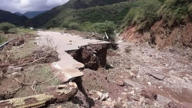 Advierten por bancos de niebla en la Cuesta del Totoral