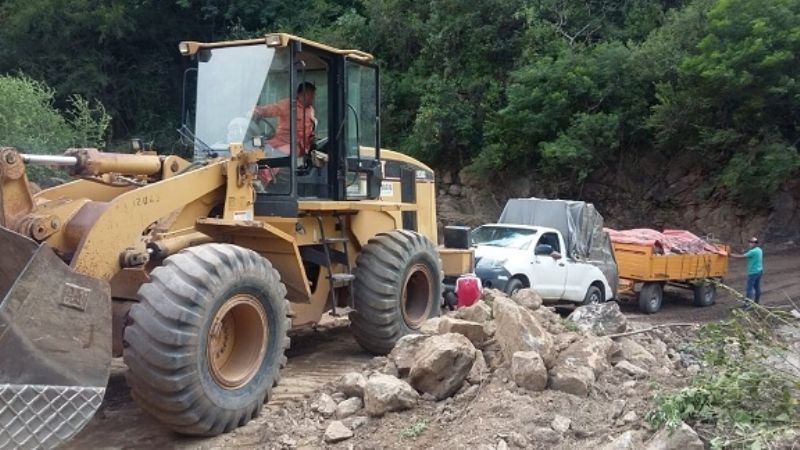 Así fue el operativo de rescate de los rodados varados en La Cébila