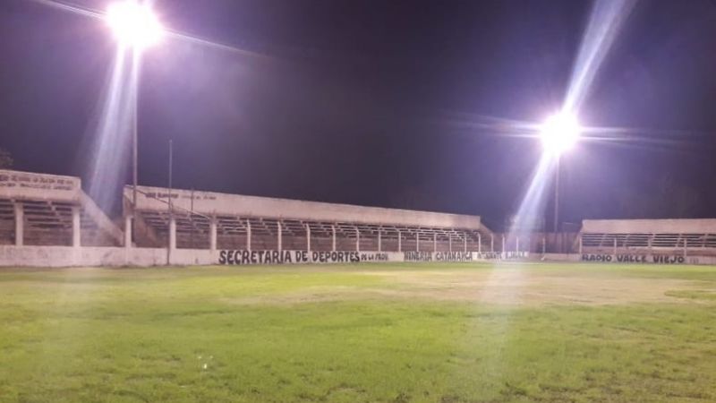 “Las Chacras” a “giorno” con nuevas luminarias