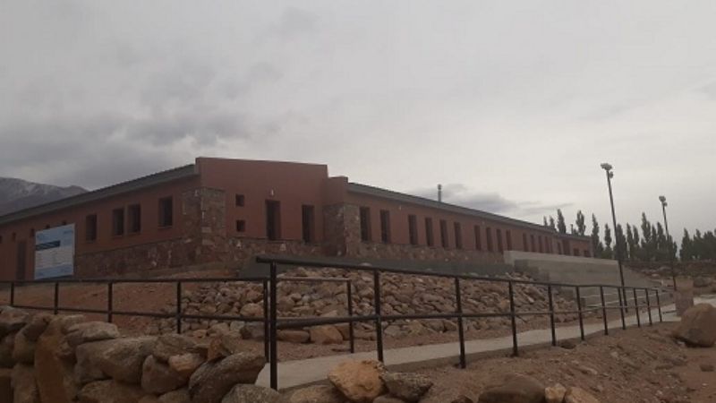 Se inaugura nuevo edificio escolar en Laguna Blanca