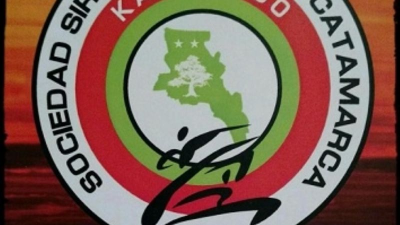 Escuela de karate inicia las clases