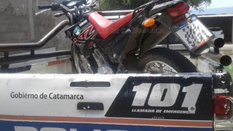 No tenía los papeles de la moto y se la quitaron